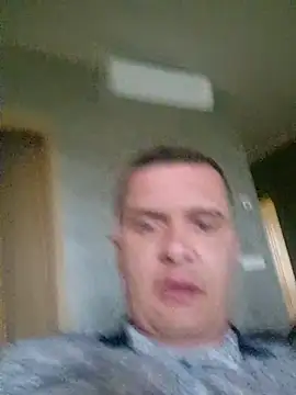 Snapshot of nezinau34 chatting on 06-10-26, 05:36 nezinau34 online show from 06-10-26, 05:36