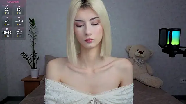 kittysocutie online show from 06-10-26, 12:34