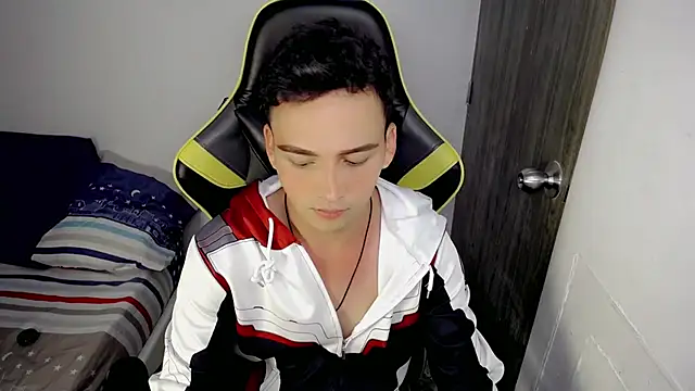 Mathias twinkk online show from 03-17-26, 08:56