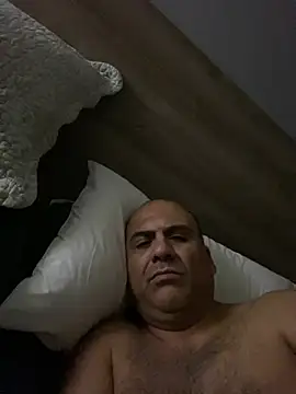 Snapshot of Guapo007sexy chatting on 04-01-26, 10:16 Guapo007sexy online show from 04-01-26, 10:16