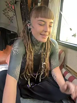 HornyHippy1 online show from 04-30-26, 12:01
