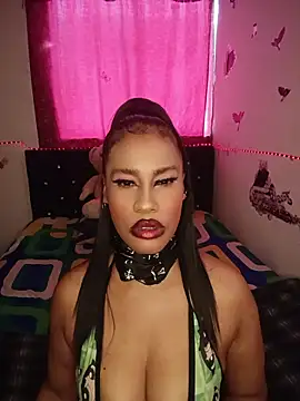 KAYLA 48  online show from 06-11-26, 07:55