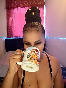 KAYLA 48  online show from 04-04-26, 10:05