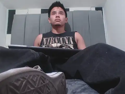 adonis latin 19 online show from 05-08-26, 03:21
