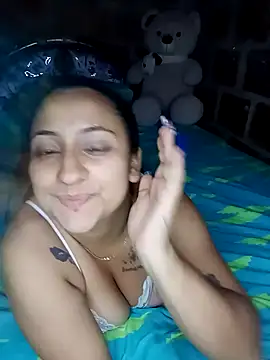 Katalinarodriguez online show from 04-04-26, 03:35