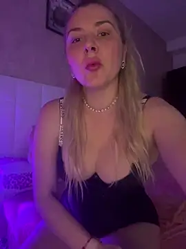 Maria3879 online show from 03-25-26, 02:33