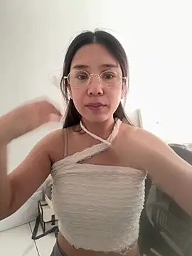 caomeibobo online show from 03-25-26, 06:24