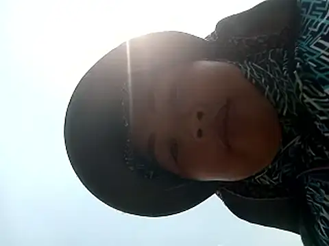 Huemy098 online show from 04-13-26, 03:43