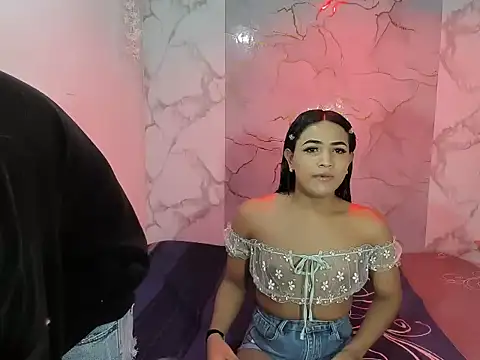 Snapshot of Nahomi_hot_77 chatting on 07-26-26, 01:07 Nahomi hot 77 online show from 07-26-26, 01:07