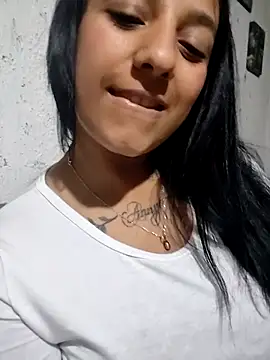 Snapshot of caneela chatting on 03-30-26, 01:40 caneela online show from 03-30-26, 01:40