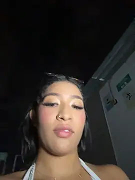 Snapshot of Abbiejordann chatting on 05-22-26, 01:14 Abbiejordann online show from 05-22-26, 01:14