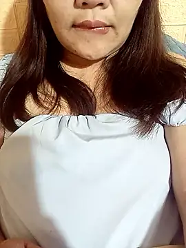 Mii MiiI online show from 03-22-26, 02:07