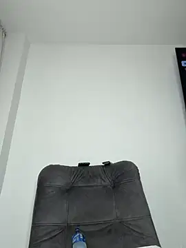 Snapshot of MoraFit_ chatting on 06-30-26, 02:06 MoraFit online show from 06-30-26, 02:06