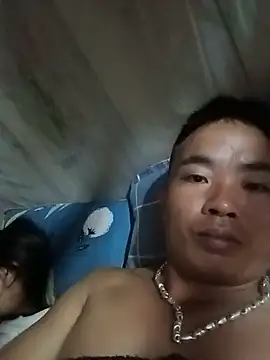 Snapshot of boy-pho- chatting on 07-15-26, 11:12 boy-pho- online show from 07-15-26, 11:12