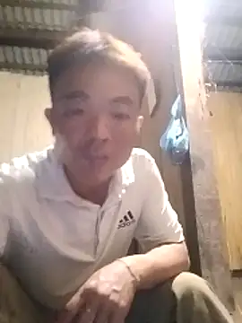 Snapshot of boy-pho- chatting on 03-30-26, 02:18 boy-pho- online show from 03-30-26, 02:18