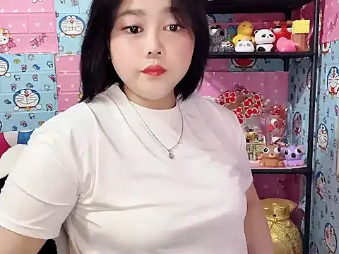 Snapshot of Nhanlu009 chatting on 06-20-26, 11:04 Nhanlu009 online show from 06-20-26, 11:04