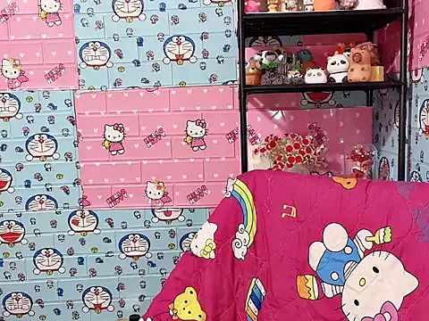 Snapshot of Nhanlu009 chatting on 06-19-26, 01:17 Nhanlu009 online show from 06-19-26, 01:17