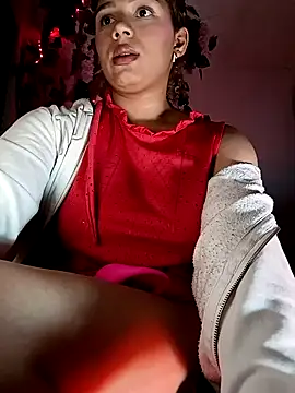 AvigraceVIP online show from 04-06-26, 01:45