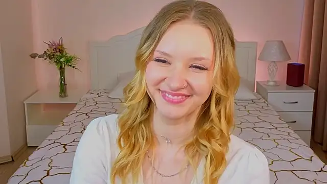 StaceyyJones online show from 05-07-26, 12:30