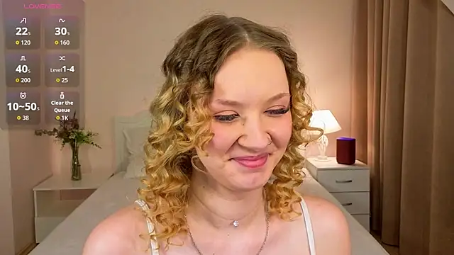 StaceyyJones online show from 05-11-26, 02:45