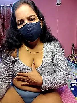 Snapshot of Rashilii_Bhabi chatting on 08-04-26, 02:54 Rashilii Bhabi online show from 08-04-26, 02:54