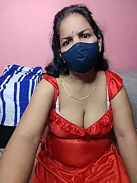 Snapshot of Rashilii_Bhabi chatting on 07-07-26, 01:47 Rashilii Bhabi online show from 07-07-26, 01:47