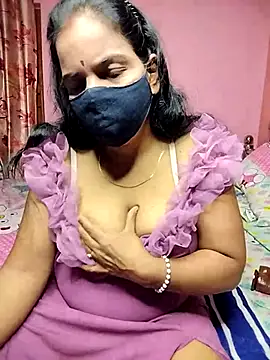 Snapshot of Rashilii_Bhabi chatting on 07-29-26, 03:33 Rashilii Bhabi online show from 07-29-26, 03:33