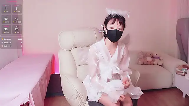 sexyjoy95 online show from 06-10-26, 10:49
