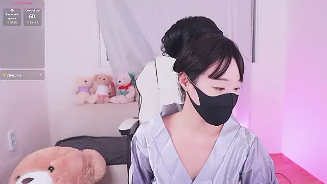 sexyjoy95 online show from 05-13-26, 10:44
