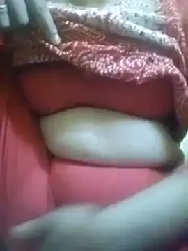 Snapshot of hottsexyy chatting on 06-12-26, 09:40 hottsexyy online show from 06-12-26, 09:40