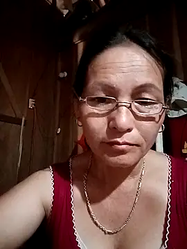 Snapshot of Lliygy chatting on 07-03-26, 07:59 Lliygy online show from 07-03-26, 07:59