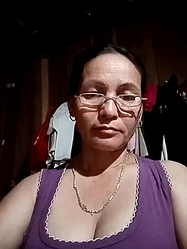 Snapshot of Lliygy chatting on 07-01-26, 11:43 Lliygy online show from 07-01-26, 11:43