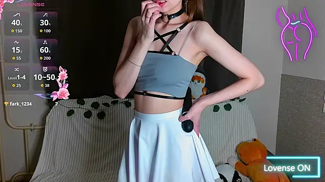Snapshot of Emily_Nelsonn chatting on 04-05-26, 03:08 Emily Nelsonn online show from 04-05-26, 03:08