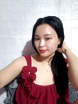 Snapshot of Akile80 chatting on 03-30-26, 01:51 Akile80 online show from 03-30-26, 01:51