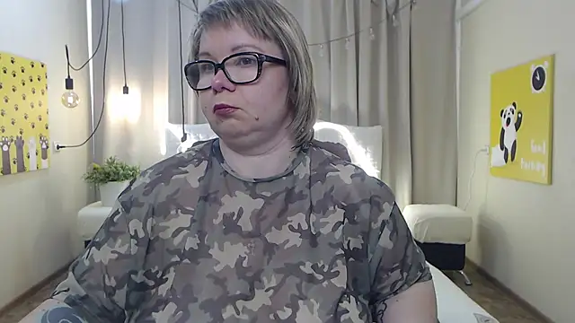 BonnnyBoobsy online show from 05-04-26, 11:46