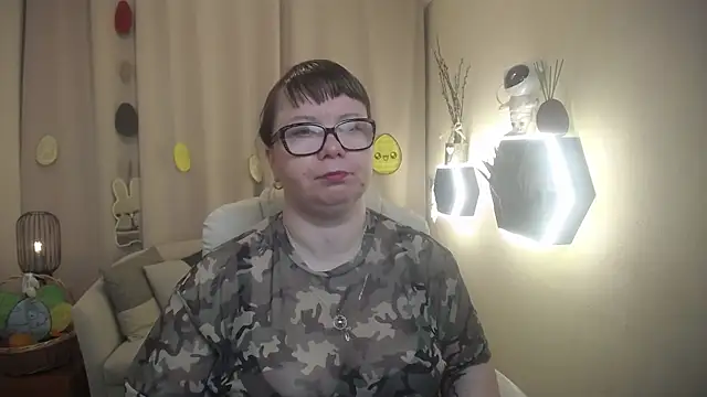 BonnnyBoobsy online show from 04-04-26, 05:47