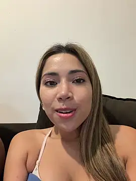 Snapshot of sexyparejahot69 chatting on 05-27-26, 01:57 sexyparejahot69 online show from 05-27-26, 01:57