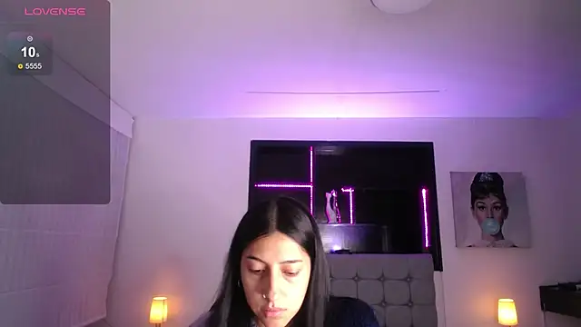 Melannyy V online show from 04-30-26, 11:39