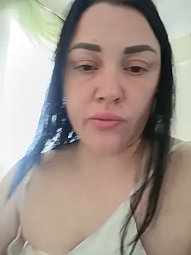 Elsie-Nora online show from 05-27-26, 06:54