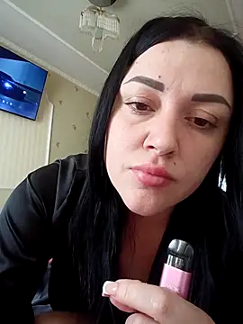 Snapshot of Elsie-Nora chatting on 03-20-26, 10:27 Elsie-Nora online show from 03-20-26, 10:27