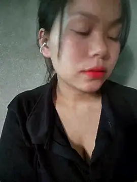 Snapshot of -Kenchan- chatting on 04-15-26, 05:24 -Kenchan- online show from 04-15-26, 05:24