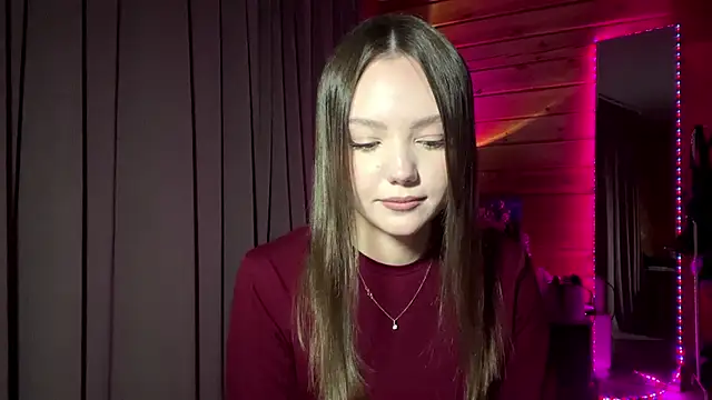Snapshot of LenLen_Solen chatting on 05-15-26, 12:58 LenLen Solen online show from 05-15-26, 12:58