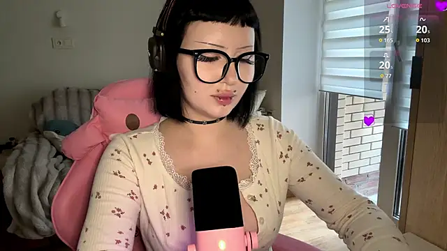 Snapshot of Setty_Asky chatting on 05-15-26, 12:47 Setty Asky online show from 05-15-26, 12:47