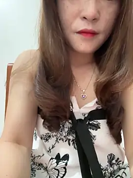 Snapshot of -Habin- chatting on 05-17-26, 10:32 -Habin- online show from 05-17-26, 10:32