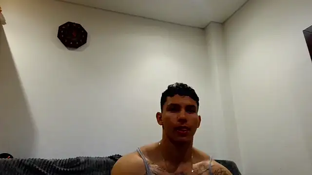 Snapshot of JAYCAM_ chatting on 05-02-26, 01:33 JAYCAM online show from 05-02-26, 01:33