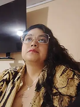 Snapshot of AvaRyd chatting on 06-12-26, 12:41 AvaRyd online show from 06-12-26, 12:41