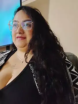 Snapshot of AvaRyd chatting on 07-03-26, 03:46 AvaRyd online show from 07-03-26, 03:46