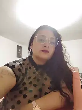 Snapshot of AvaRyd chatting on 06-03-26, 04:02 AvaRyd online show from 06-03-26, 04:02