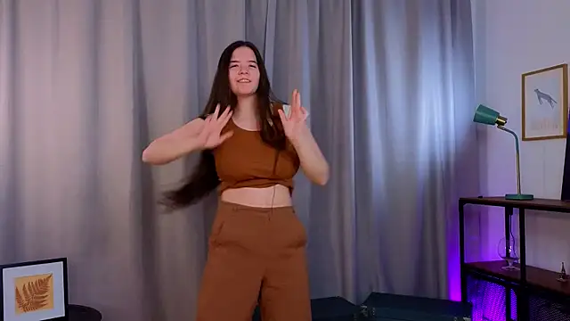 EnidCadarette online show from 03-28-26, 02:40