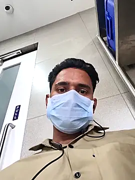 Stranger boy123 online show from 03-19-26, 08:36